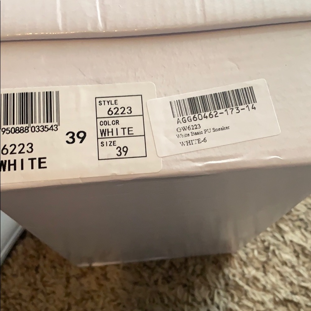 White sneakers - Picture 3 of 3